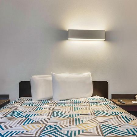 Motel 6 Texas City I-45 Eksteriør billede