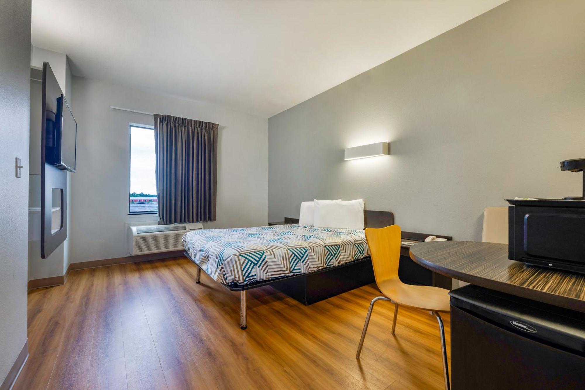 Motel 6 Texas City I-45 Eksteriør billede